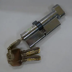 Thumb-turn