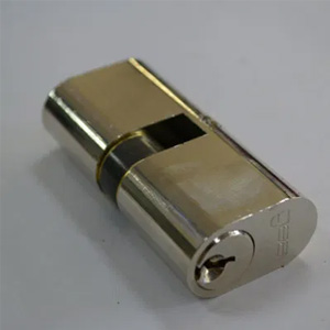 Large 2x6mm